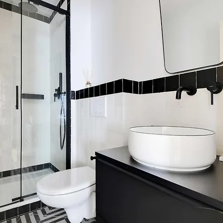 Cozy Entire Apartment Near The Eiffel Tower Paris Exterior photo